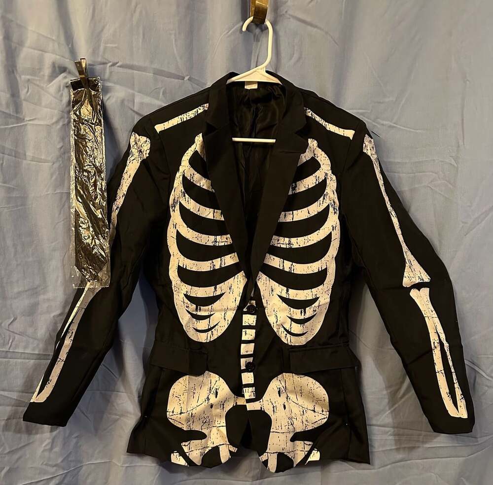 NWT - Spirit Halloween Skeleton Suit Adult Costume Jacket Pants Tie, Size Small